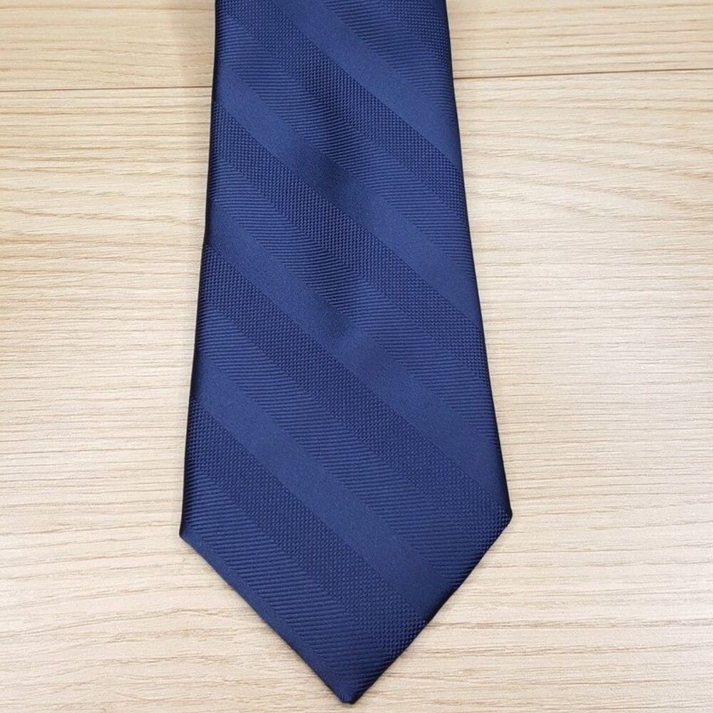 CLUB ROOM Mens Neck Tie Solid Blue Diagonal Stripe Classic Necktie
